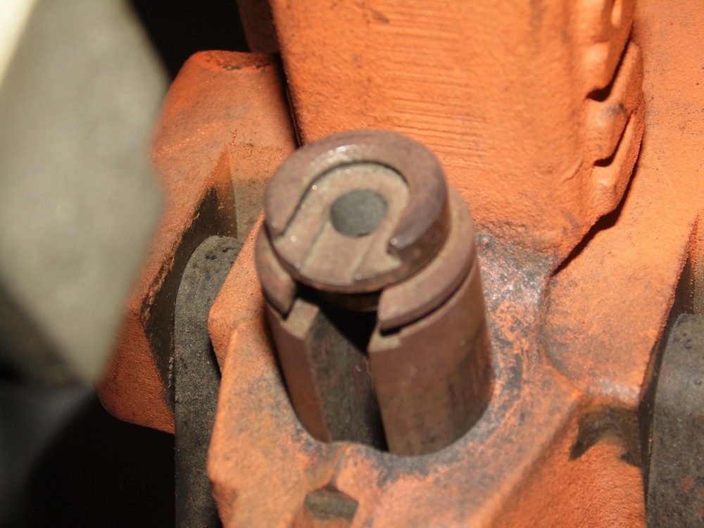 Lyman 6 Hole Turret Reloading Press