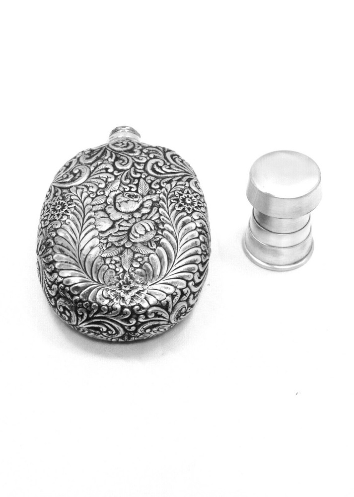 VINTAGE SILVER DRINK FLASK WITH SILVER SHOT CUP