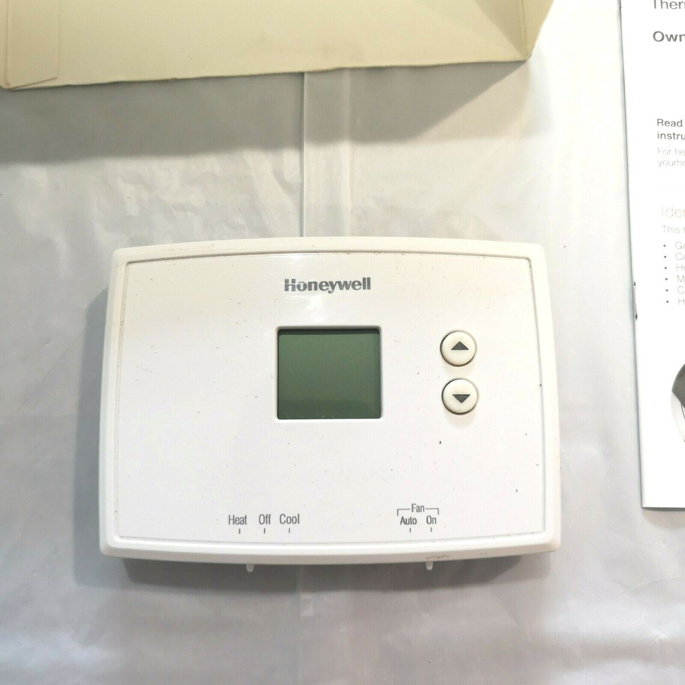 Honeywell RTH111 Digital Non-Programmable Thermostat NEW