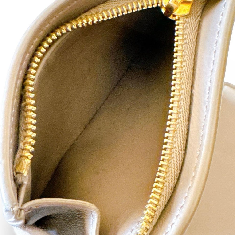 condition CELINE Compact Wallet Pebble Leather From Japan