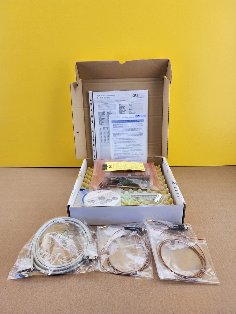 PI E-621.SR Piezo Amplifier/Servo Controller Module, 1 channel, RS-232, 30-130 V