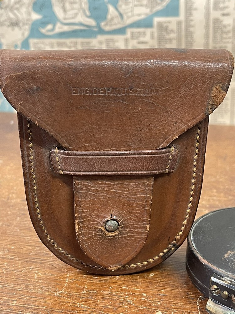 KEUFFEL & ESSER 1917 ENGINEERING DEPT. COMPASS WITH CASE (MM1514) not working.
