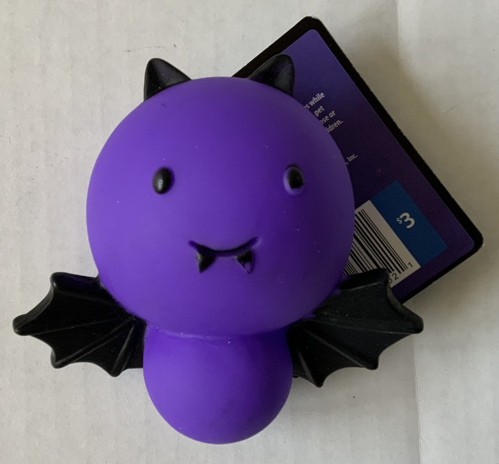 Pet Squeaker Toy Bat