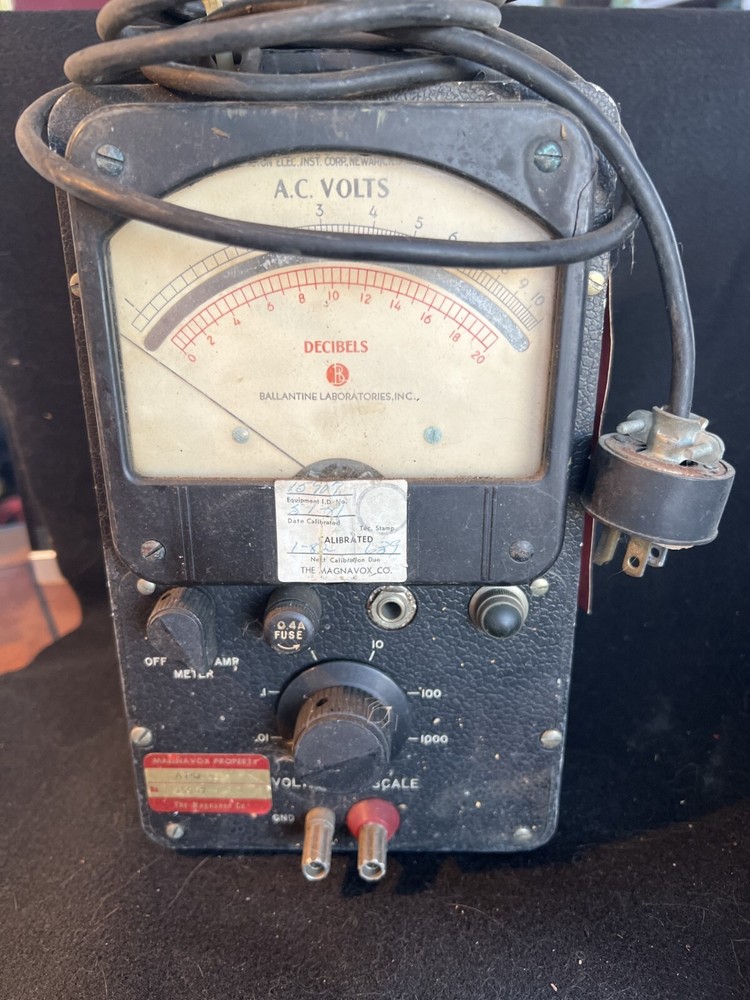 VINTAGE Ballantine Laboratories Electronic Voltmeter Model 300D