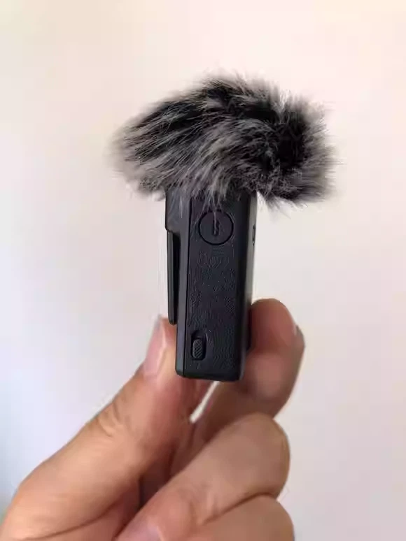 Original DJI Pocket 2 Wireless Microphone Transmitter with Windscreen (2.4GHz)