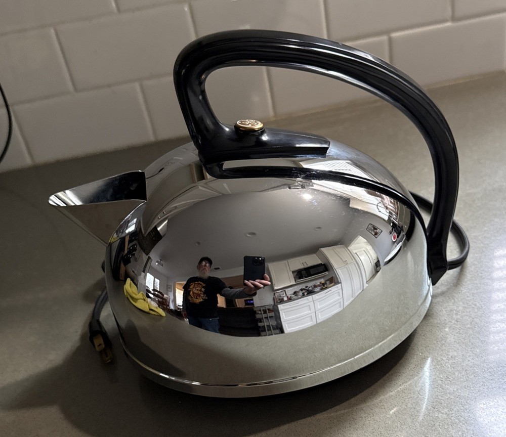 GE K51a Electric Kettle 10 Cup Works!!