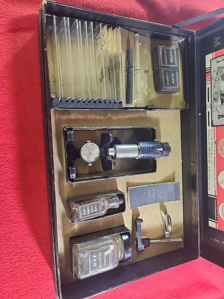 Vintage1950's Microset Model 2M 70 X Microscope Set