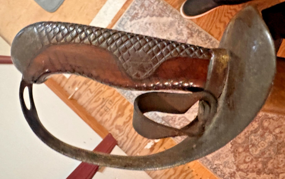 WW2 Japanese NCO Sword with Scabbard