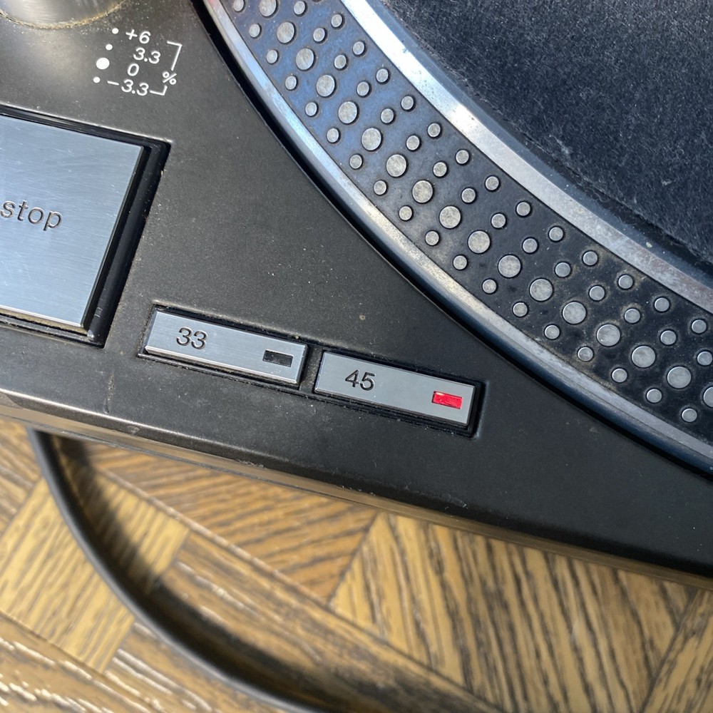 Technics SL-1200MK2 Black Direct Drive DJ Turntable
