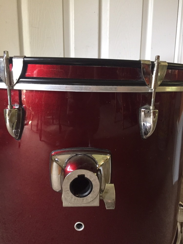 Bass Drum 22" Without Name