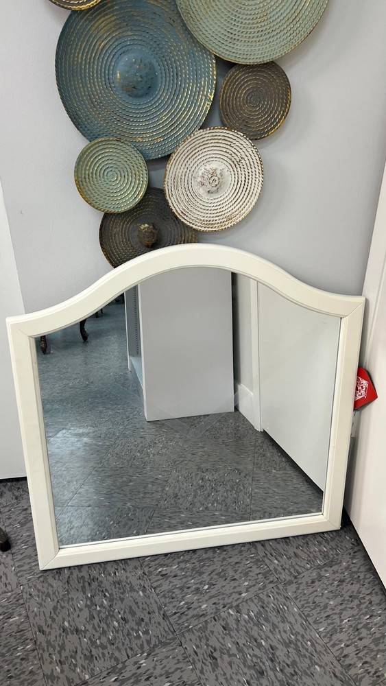 Coaster Mirror In White Finish 400564