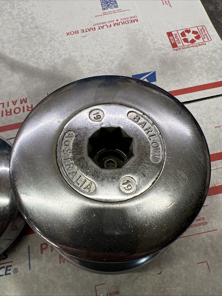 Barlow winch size 19 (2)