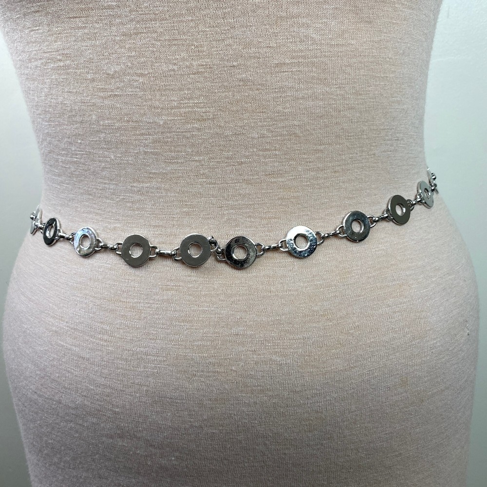 Silver Tone Circle Disc Mod Gogo Loop Belt 45"