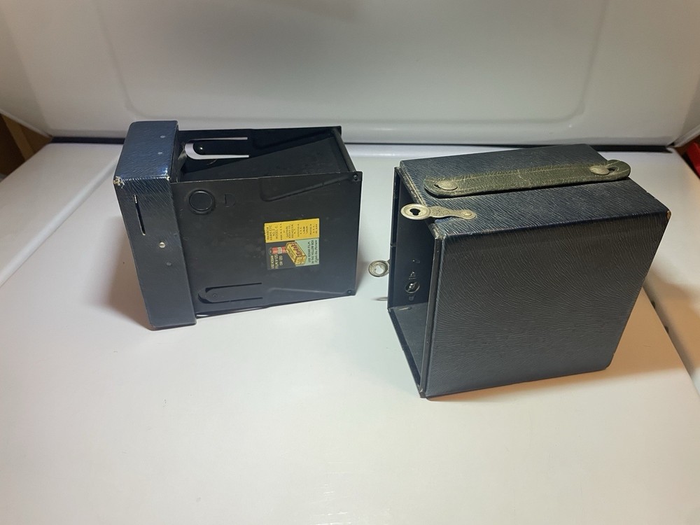Rainbow Hawkeye No. 2 Model C Box Camera Working Blue Zebra Pattern Green Strap