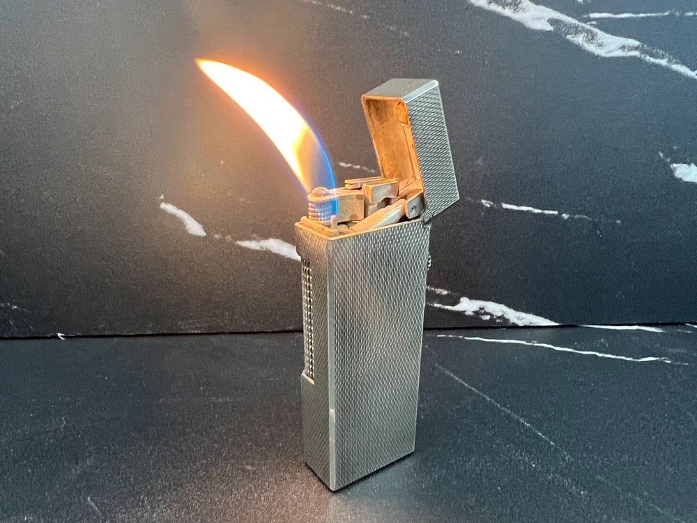 Working Dunhill Gas lighter Silver with box