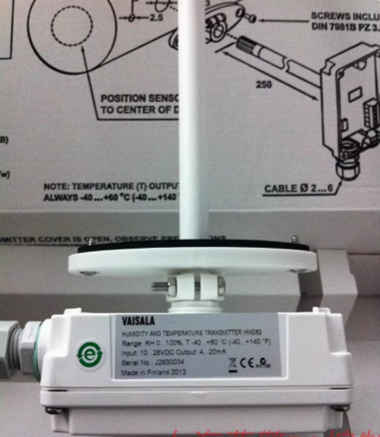 1pcs VAISALA instrument on-line thermometer sensor HMD82