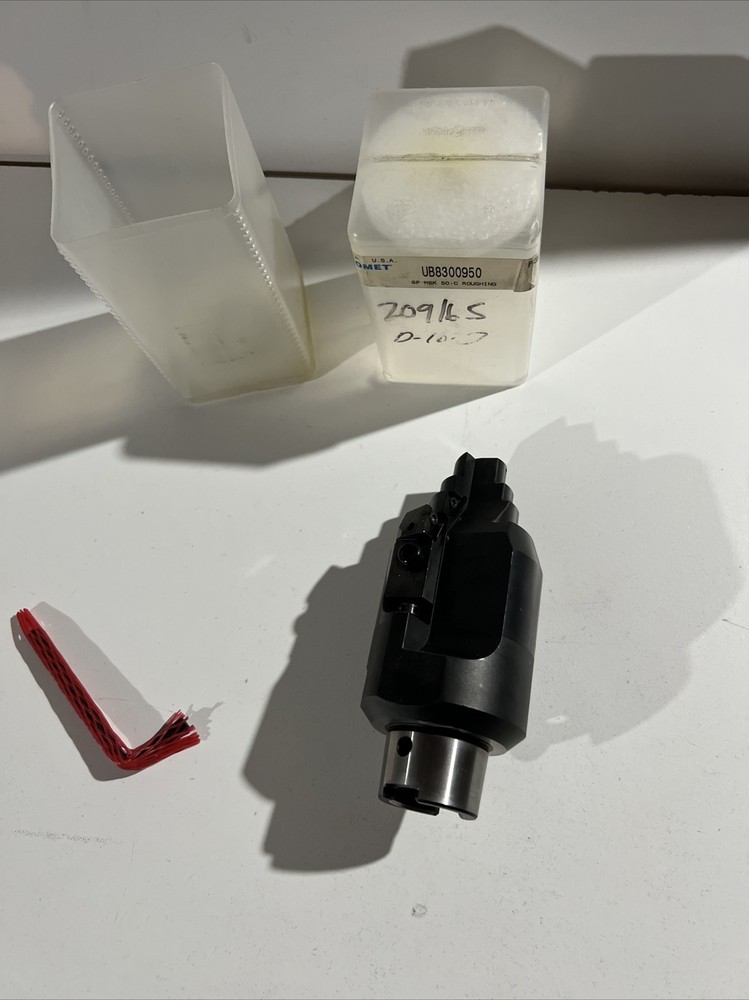 KOMET Ub8300950 ADJUSTABLE STEP BORE/ CHAMFER TOOL HOLDER Indexible Carbide