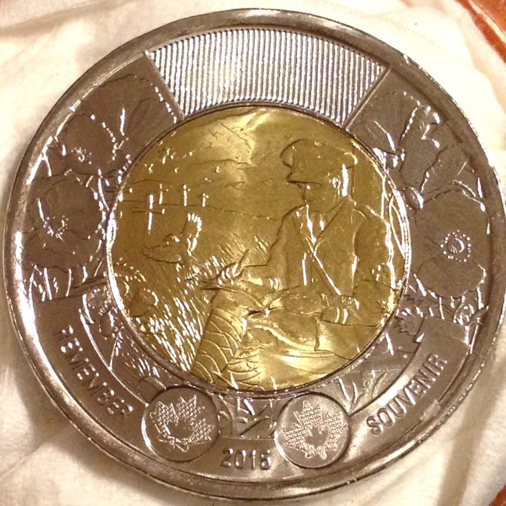 2015 Canada 2$ Dollar - In Flanders Fields - UNCIRCULATED from Mint Roll 🇨🇦