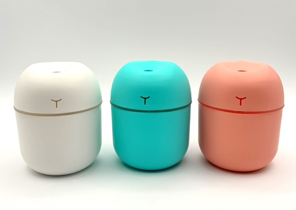 MiniGlow Humidifier – Compact Comfort with a Soft Glow