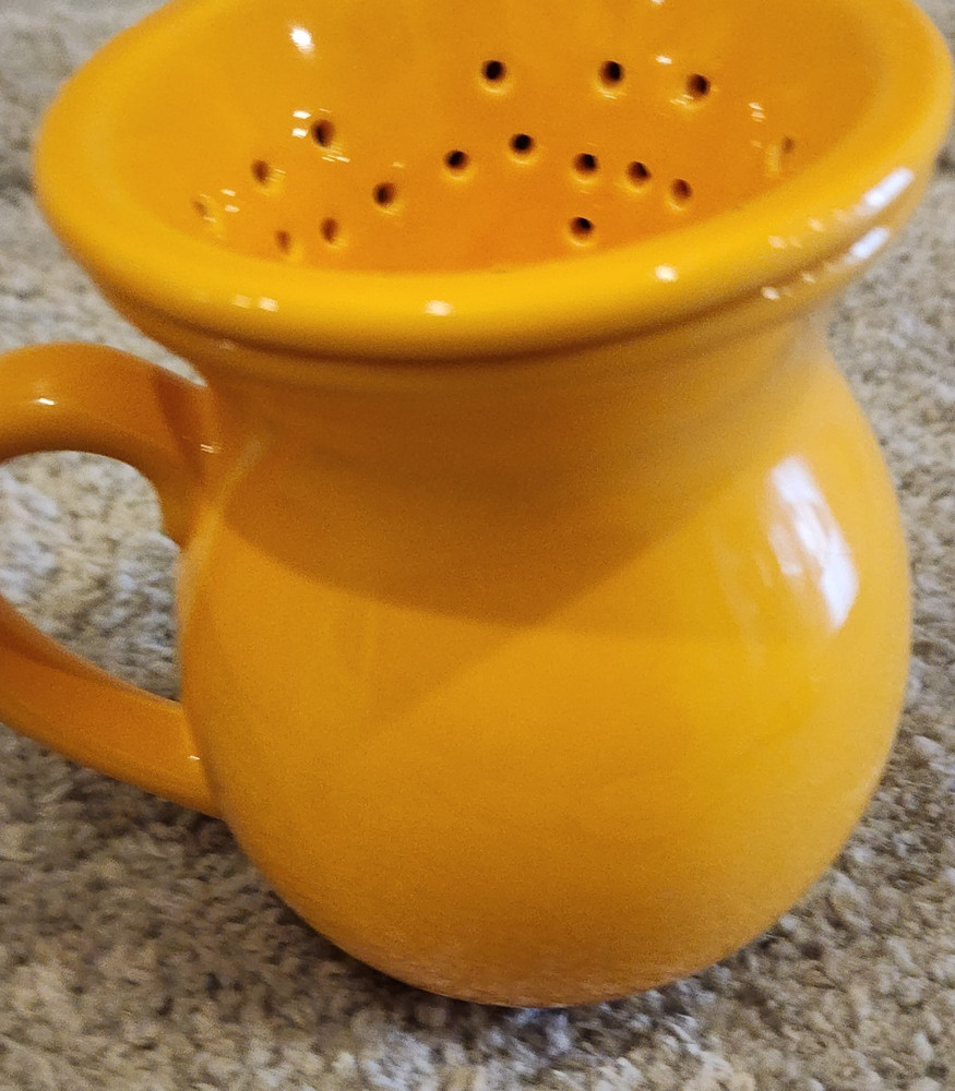 🪻Chantal Coffee Tea Mug w/Infuser Lid