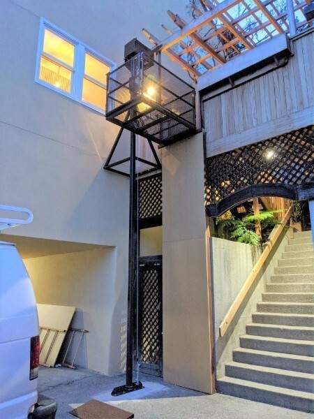 Wheelchair Platform Lift/Elevator - 18 ft