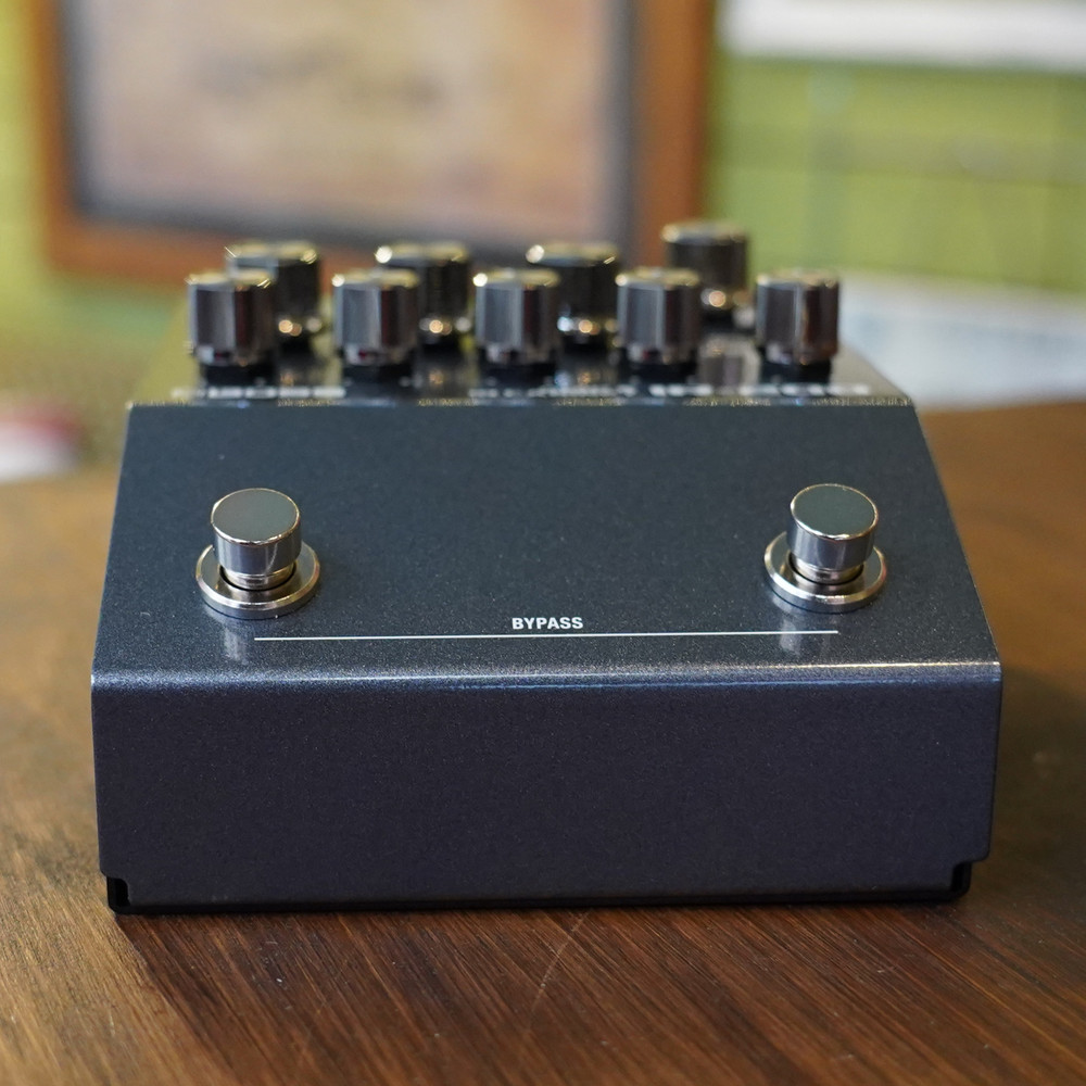 BOSS IR-200 AMP&CABINET PROCESSOR Guitar Effects Pedal