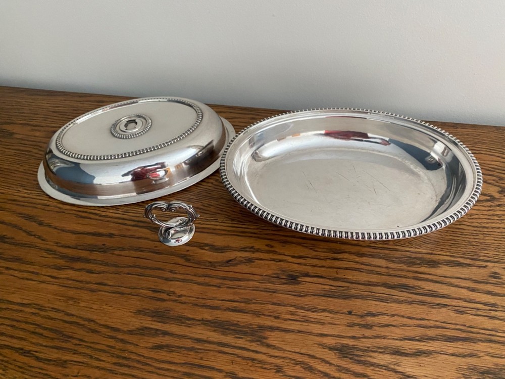 ANTIQUE 19THC SILVER PLATED LIDDED SERVER ENTREE TUREEN WITH HEART SHAPED HANDLE