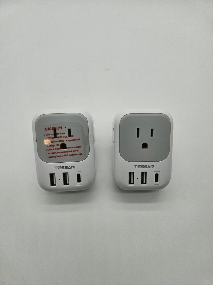 Travel Plug Adapter Power Adapter with 4 Outlet 3 USB  Type L