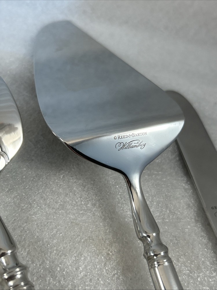 7 pc Reed & Barton Gloucester Shell Williamsburg Stainless Serving Flatware Set