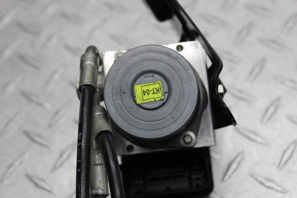 2015 KTM 390 RC ABS PUMP UNIT MODULE & HOSES
