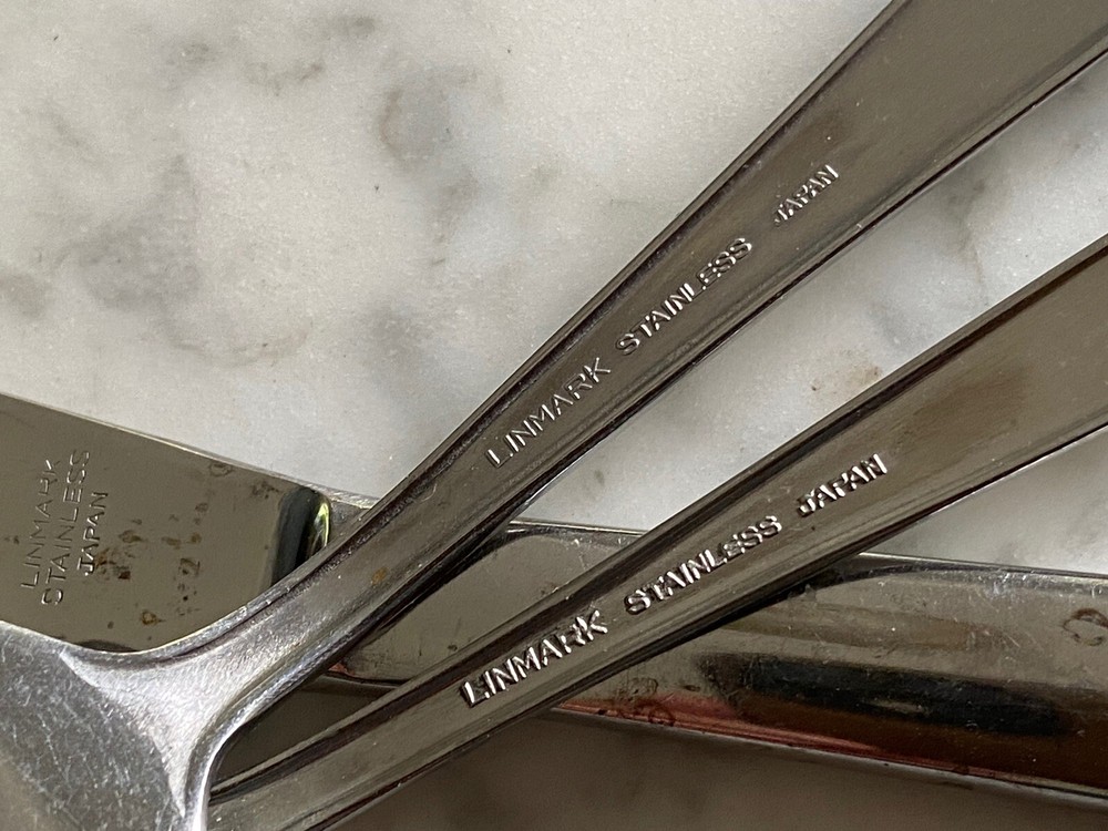 Mid Century Flatware - Stainless Japan - Linmark 24 pieces curve pattern