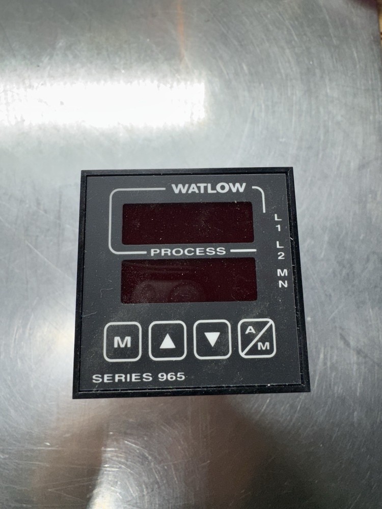 WATLOW TELPERATURE CONTROL 965A-3FD0-000 NEW IN BOX