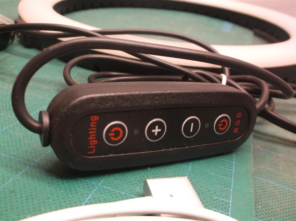 RGB ring light no accessories light only