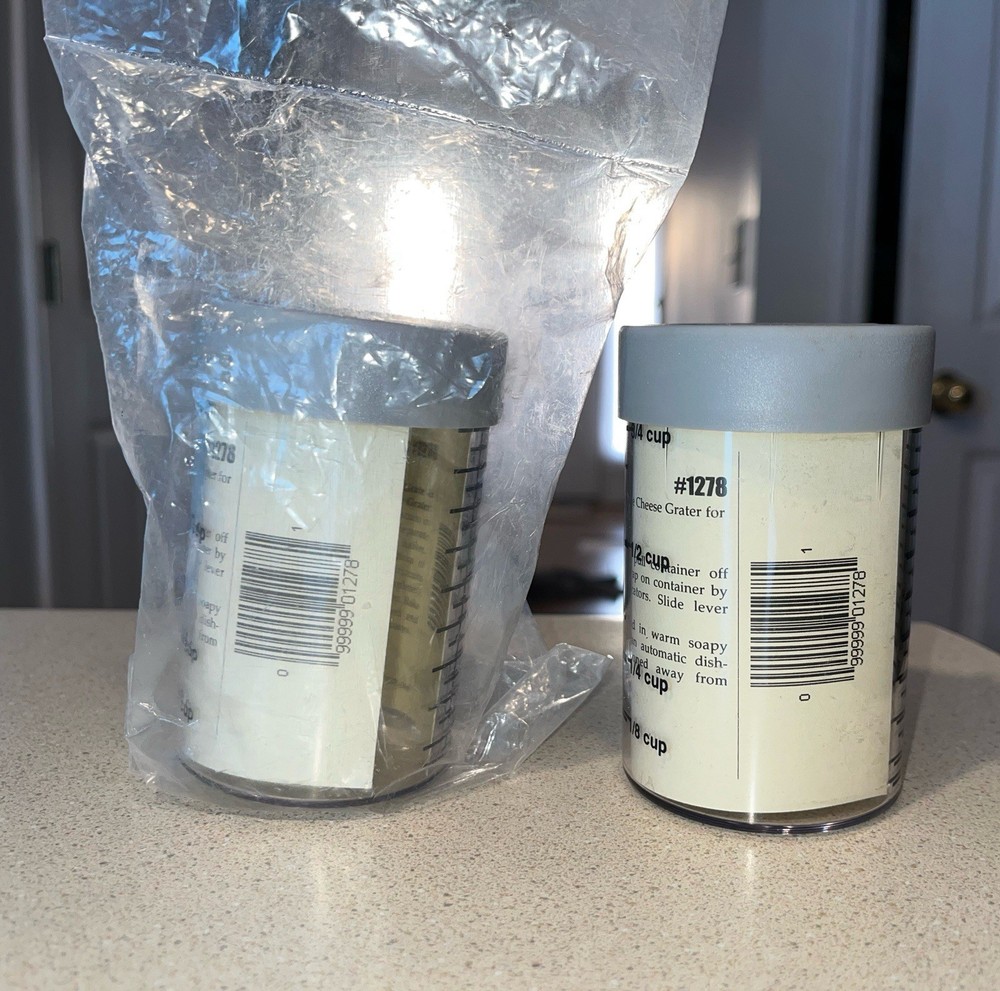 PAMPERED CHEF #1278 Save & Store Grated Cheese Container X 2