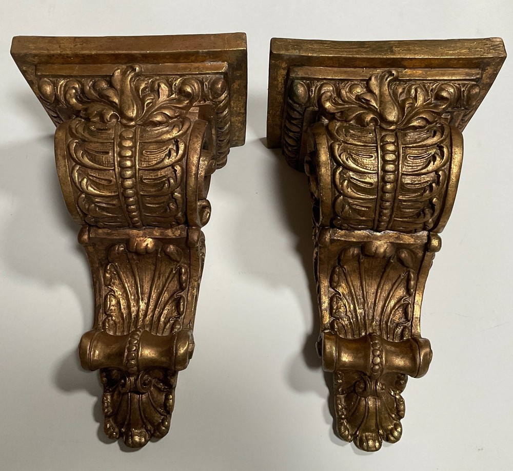 Renaissance Style Corbel Wall Shelf Bracket Vintage