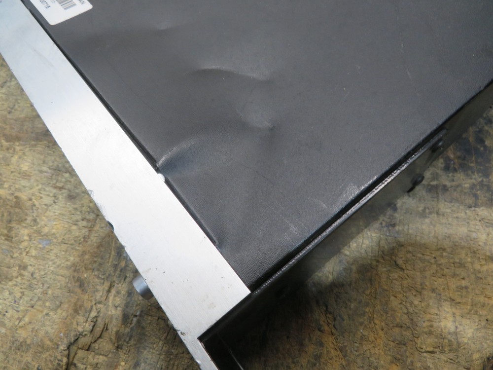 LOT OF 2 MARANTZ PMD570 PROFESSIONAL SOLID STATE RACK MOUNT RECORDER POWERS ON