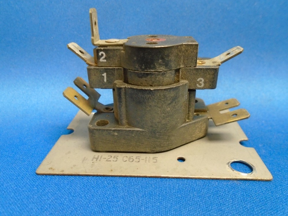 Sequencer; B13707-38; "USED"