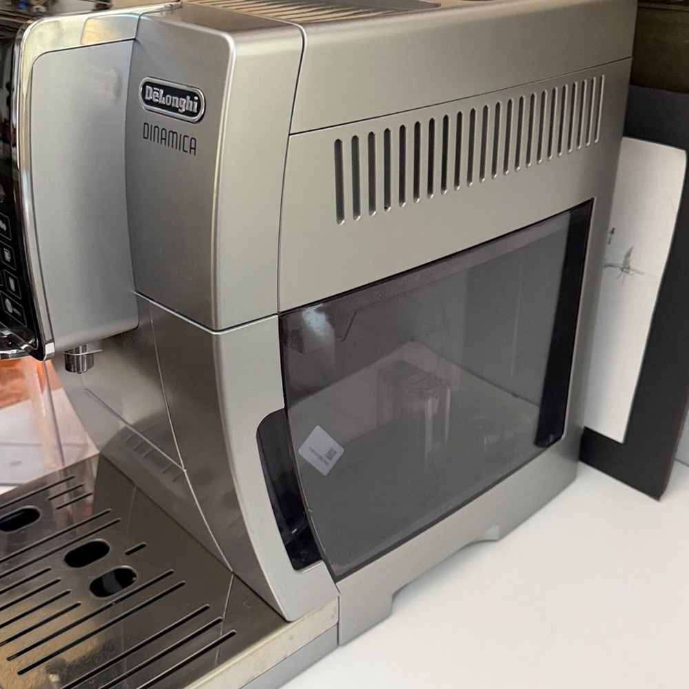 DeLonghi Dinamica Automatic Espresso Machine - Silver/Black