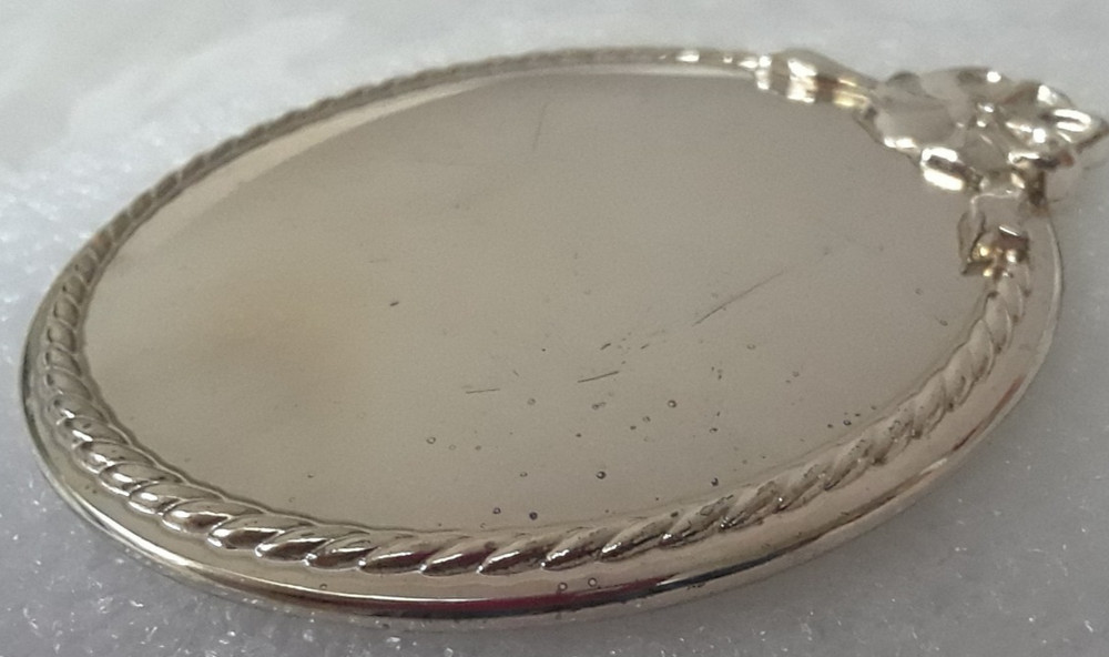 Oneida Ropes & Bows Silver Plate Pocket Purse Mirror