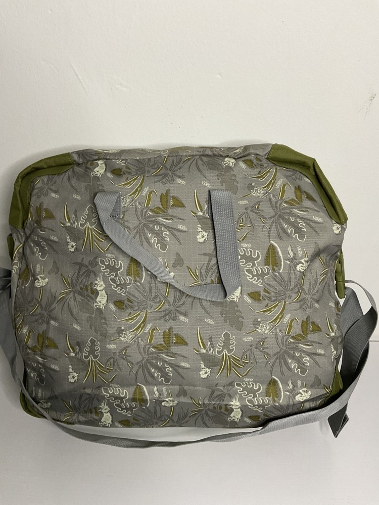 Vans Mountain Edition Snowboard Boots Comparment Messenger Bag