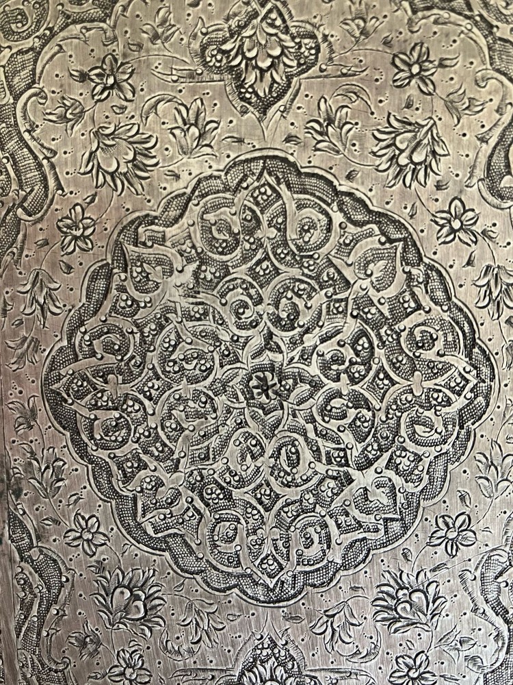 Antique Museum solid silver 84 Cigarette case box handmade needle Engraving