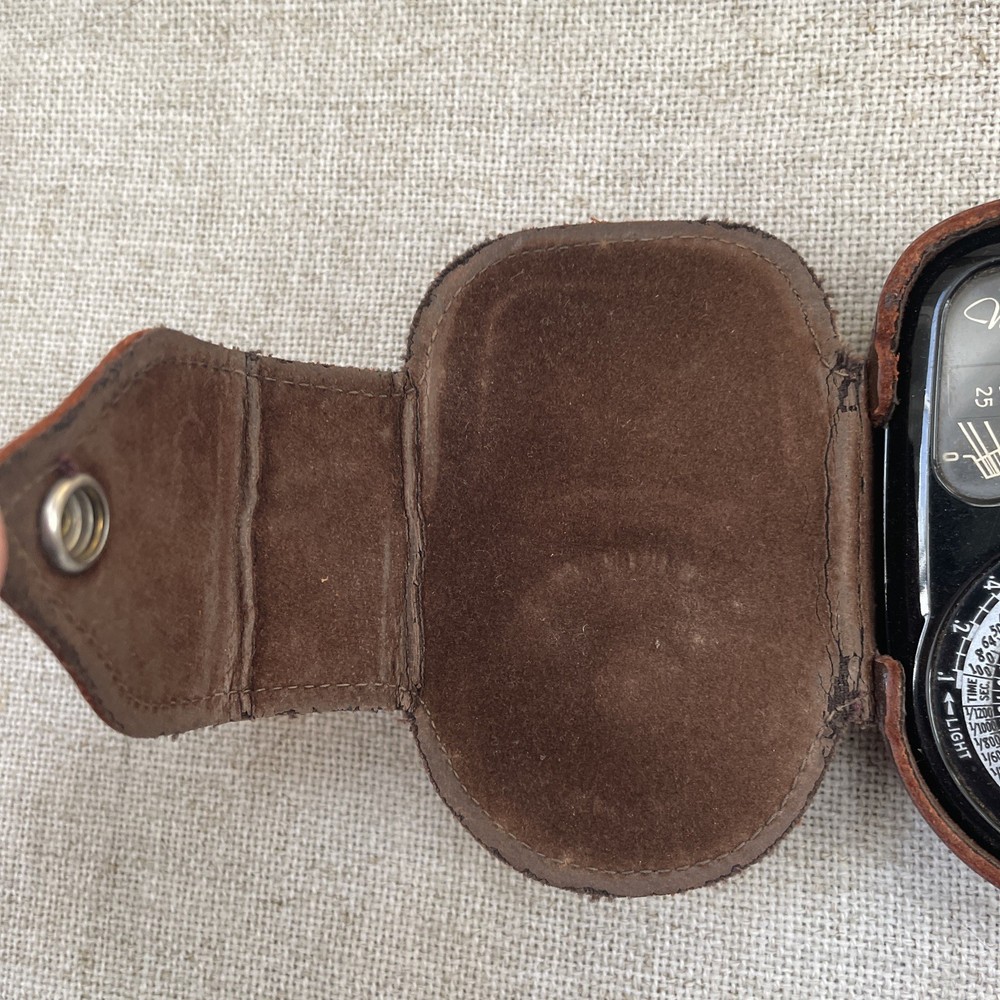 Weston Master II Universal Exposure Meter Model 735 with Box, Paperwork, & Case