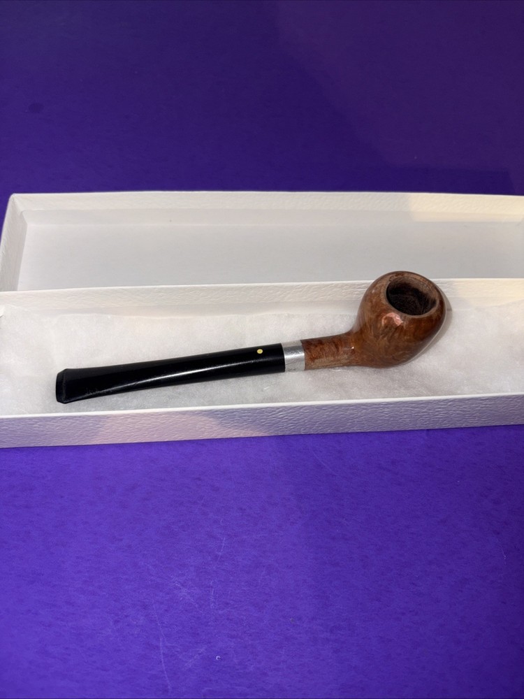 willard imported briar pipe