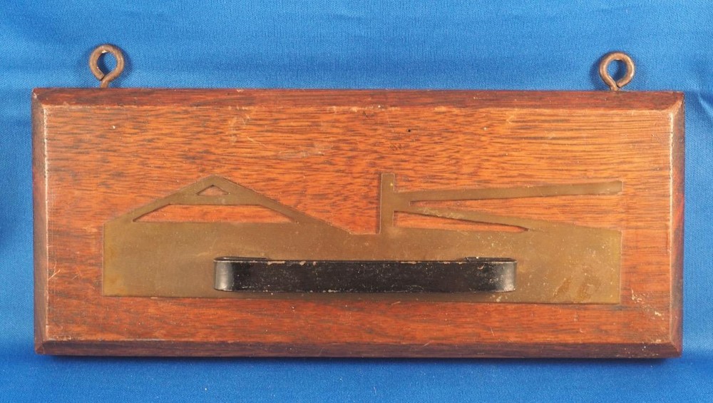 Antique Wall Hanging Bracket