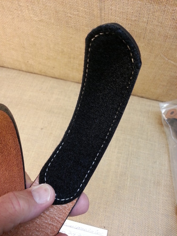 Unknown MFG Leather Inner Wear Duty Belt Hook/Loop Buckle Fastener Size 40