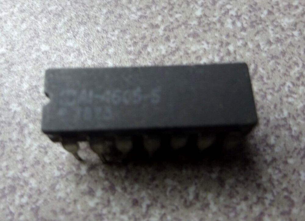 HA1-4605-5, 8 Input NOR Gate, DIP IC