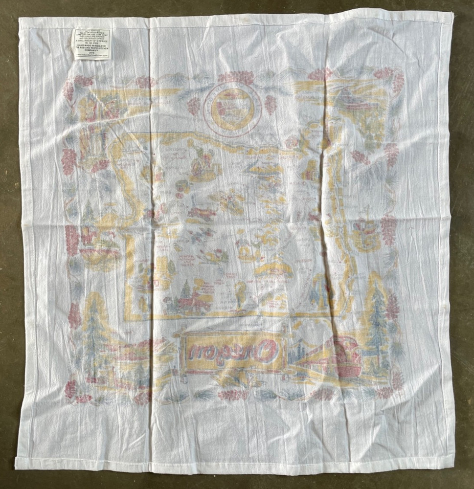 Vintage OREGON State Cities Cloth Table Cover