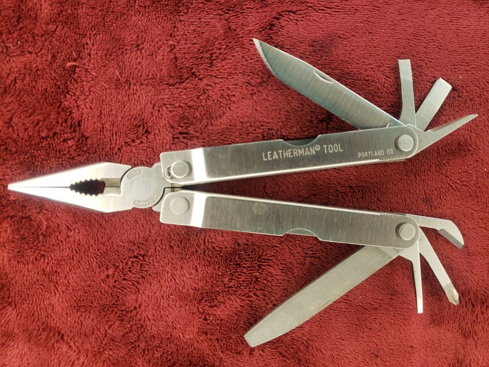 Leatherman ~ PST Multi tool 0400 0600 Date Codes