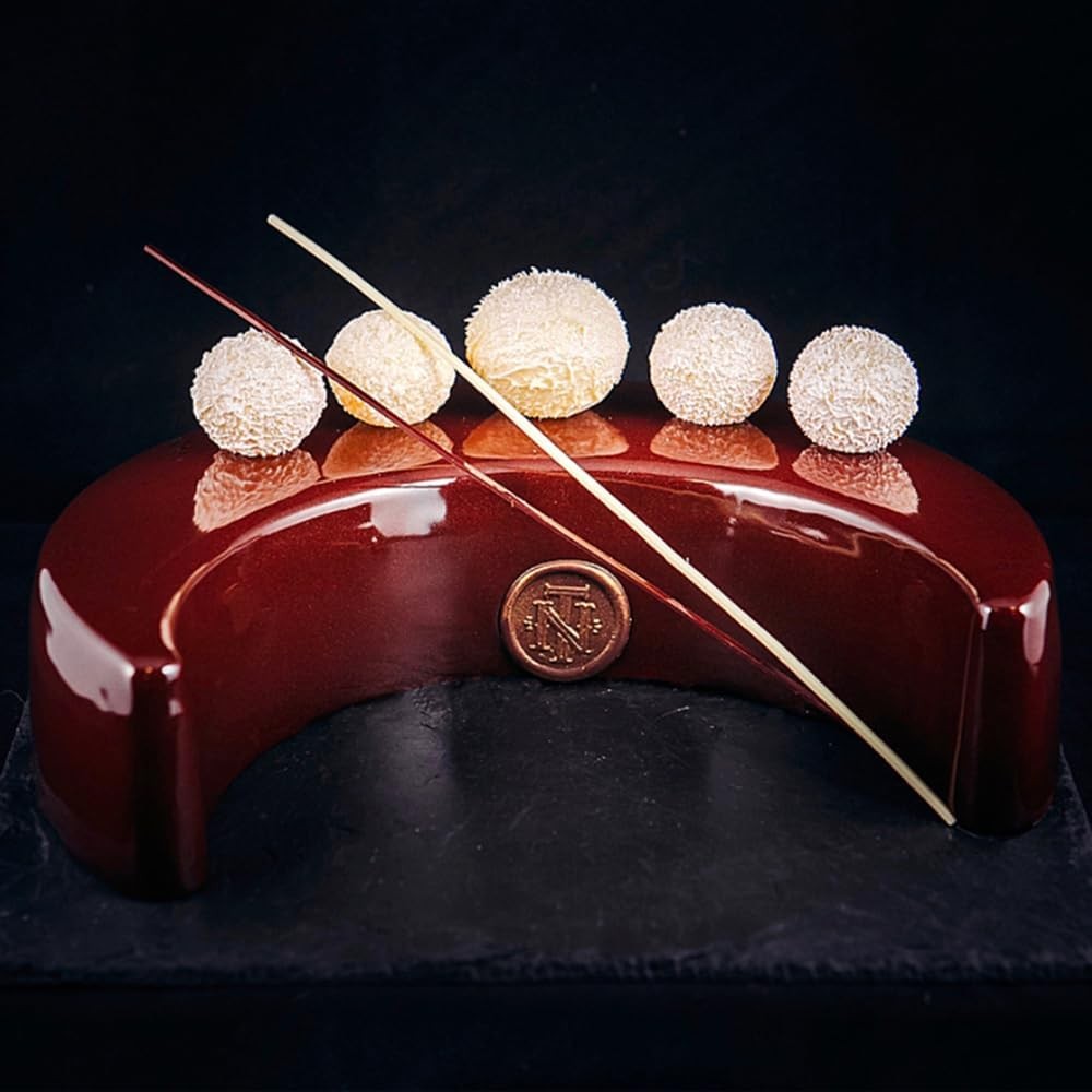 EchoDone Crescent Moon Shape Silicone Cake Pan, Moonlight Sonata Random