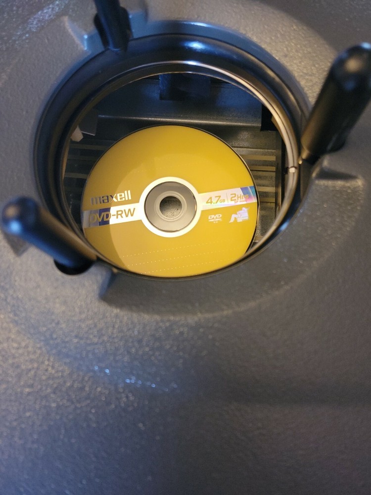 MicroBoards DVOR-1000-10 Orbit II DVD Disc Duplicator System *Needs Band Repairs